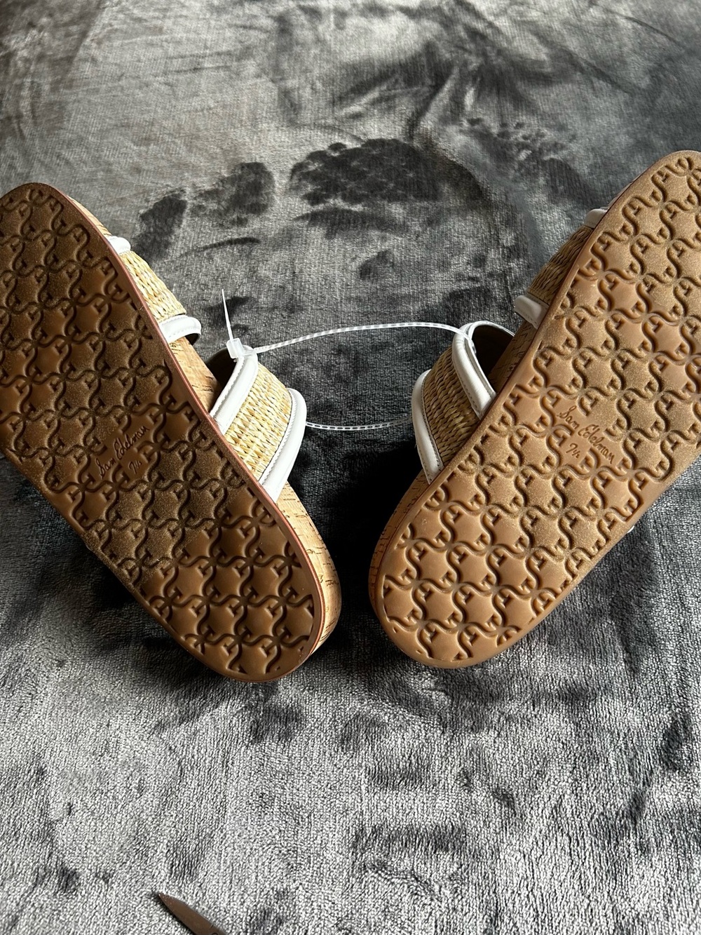Sam Edelman Rowan Slide Sandals Natural and White - Picture 6 of 11